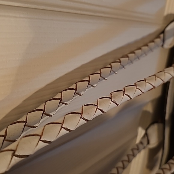 Patricia Nash Black and White Shoulder Bag - Picture 8 of 13